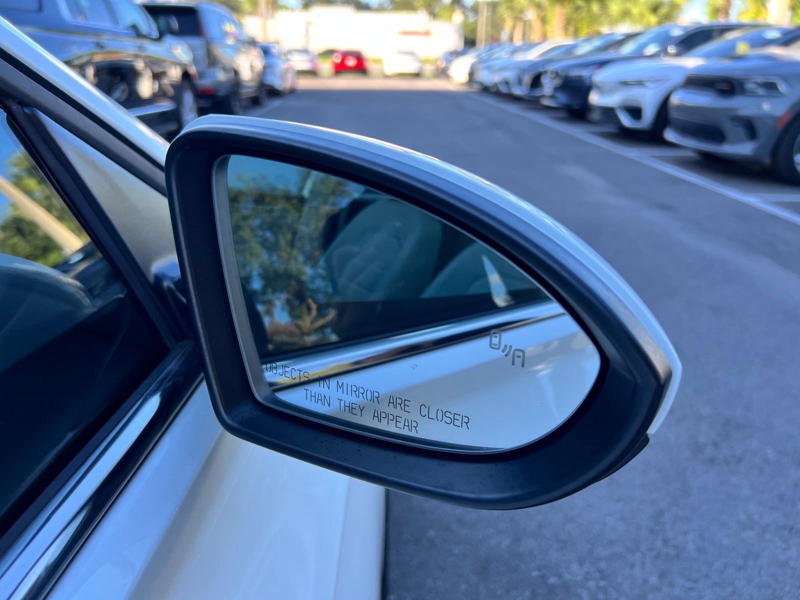 Used 2024 Volkswagen Jetta SE w/ Panoramic Sunroof Package FWD image 59
