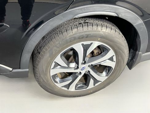 Used 2022 Subaru Outback Limited XT AWD/4WD image 32