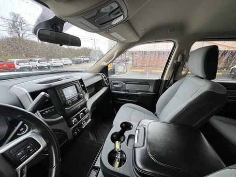 Used 2019 RAM 3500 Big Horn image 22