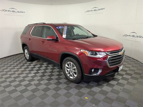 Used 2019 Chevrolet Traverse LT w/ LPO, Cargo Package image 7