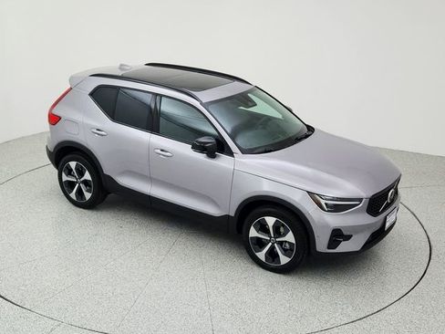 New 2026 Volvo XC40 B5 Plus w/ Protection Package Premier image 14