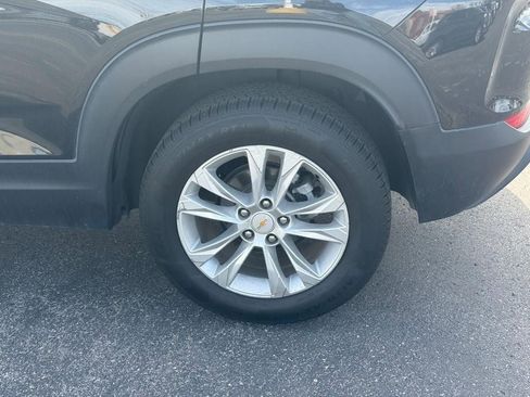 Used 2023 Chevrolet TrailBlazer LS FWD image 6