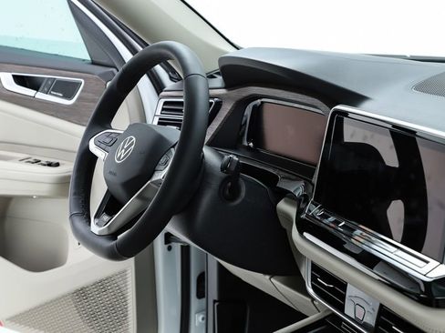 New 2026 Volkswagen Atlas SEL Premium R-Line image 75