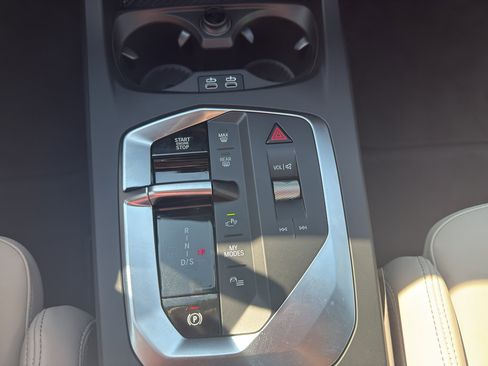 Used 2025 BMW M235i xDrive w/ Premium Package image 15