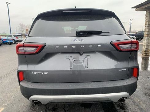 Certified 2023 Ford Escape Active AWD/4WD image 8