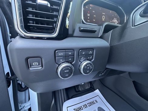 New 2026 GMC Sierra 2500 Denali w/ Denali Reserve Package image 17