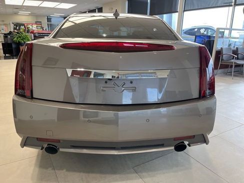 Used 2012 Cadillac CTS V RWD image 4