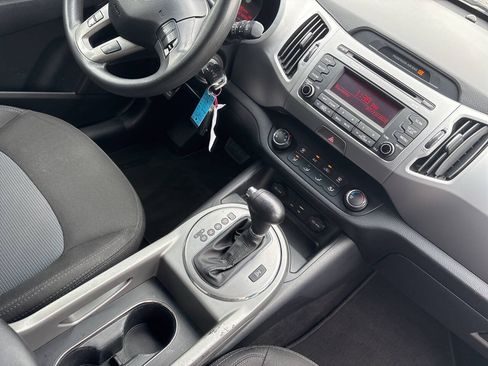 Used 2016 Kia Sportage LX AWD/4WD image 5