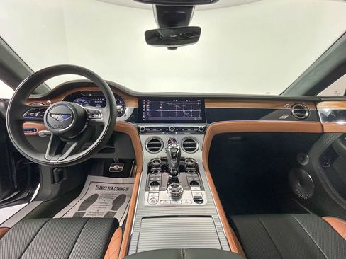 Used 2024 Bentley Continental GT Azure image 4