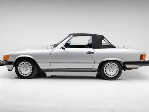 Used 1987 Mercedes-Benz 560 SL image 29