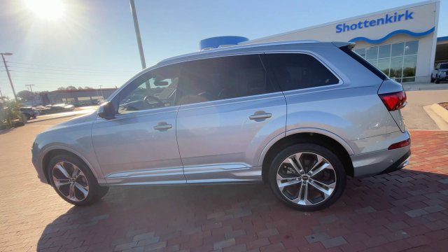 Used 2024 Audi Q7 3.0T Premium Plus AWD/4WD image 7