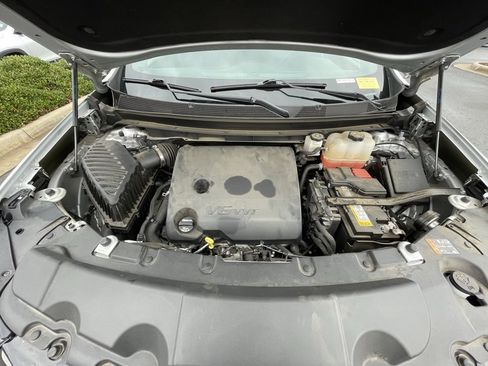 Used 2022 Chevrolet Traverse RS w/ LPO, Roadside Safety Package image 30