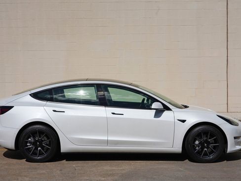 Used 2021 Tesla Model 3 Standard Range Plus RWD image 53