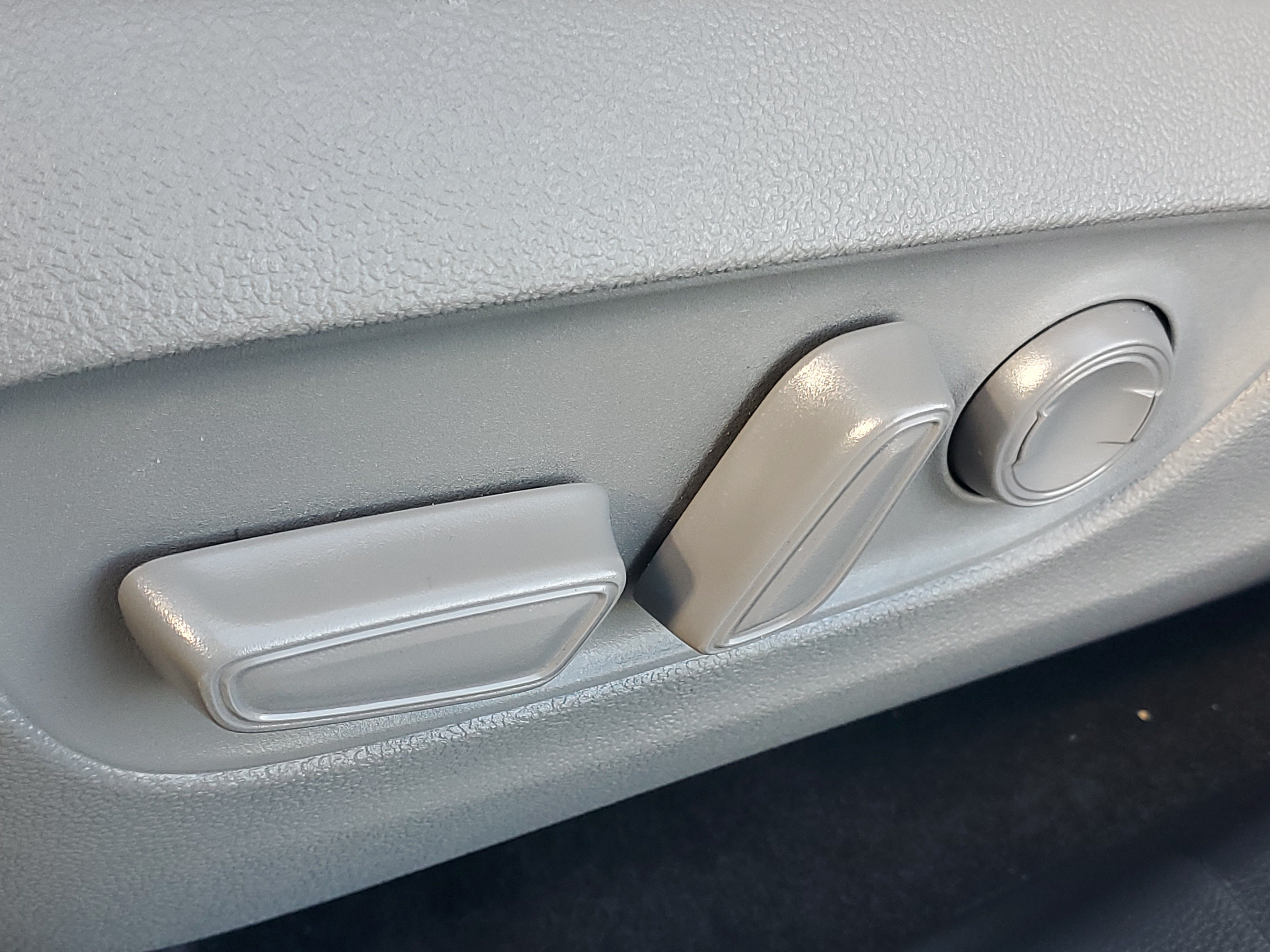 Certified 2026 Toyota Highlander AWD image 22