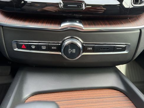 Used 2023 Volvo XC60 B5 Plus w/ Protection Package Premier AWD/4WD image 37
