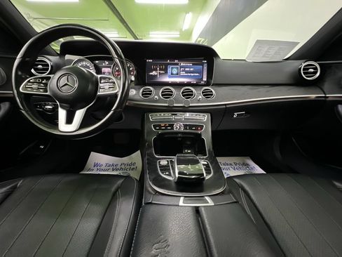 Used 2019 Mercedes-Benz E 300 image 17