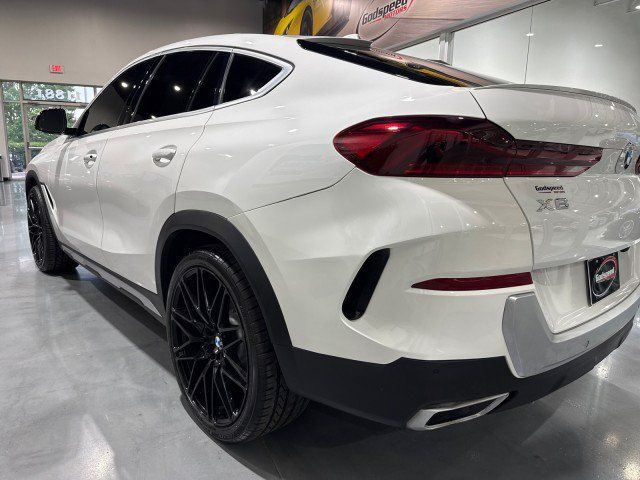 Used 2021 BMW X6 sDrive40i RWD image 29