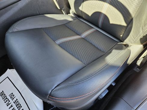 Used 2025 Nissan Altima 2.5 SR image 8