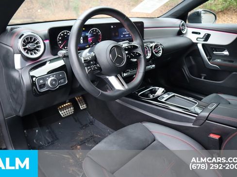 Used 2024 Mercedes-Benz CLA 250 CLA 250 image 9