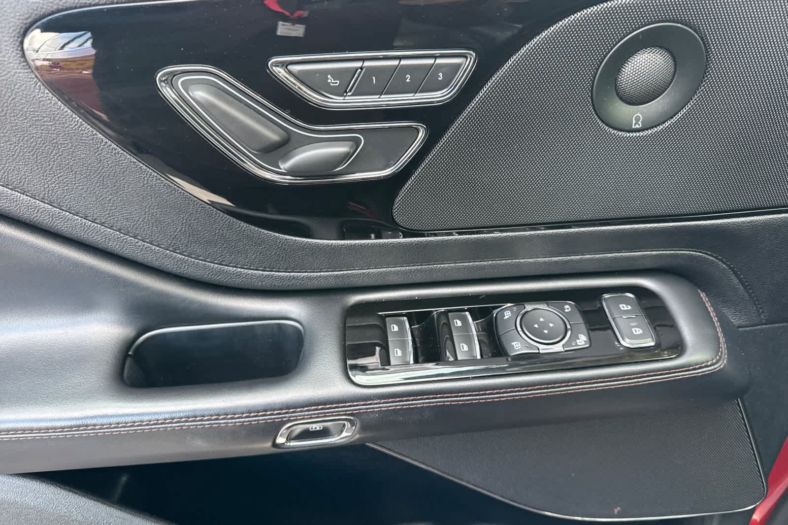 Used 2020 Lincoln Aviator Reserve RWD image 12