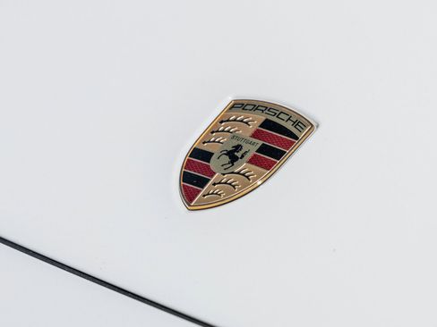 Certified 2025 Porsche Cayenne image 18