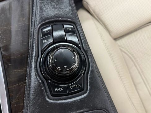 Used 2012 BMW 650i Convertible RWD image 26