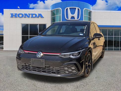 Used 2024 Volkswagen GTI SE FWD image 4