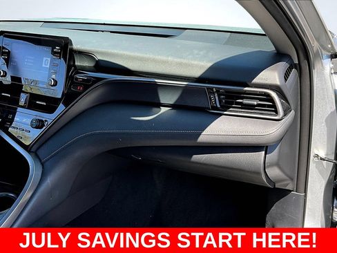 Used 2022 Toyota Camry SE FWD image 33