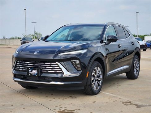 New 2025 Buick Envision Preferred image 3