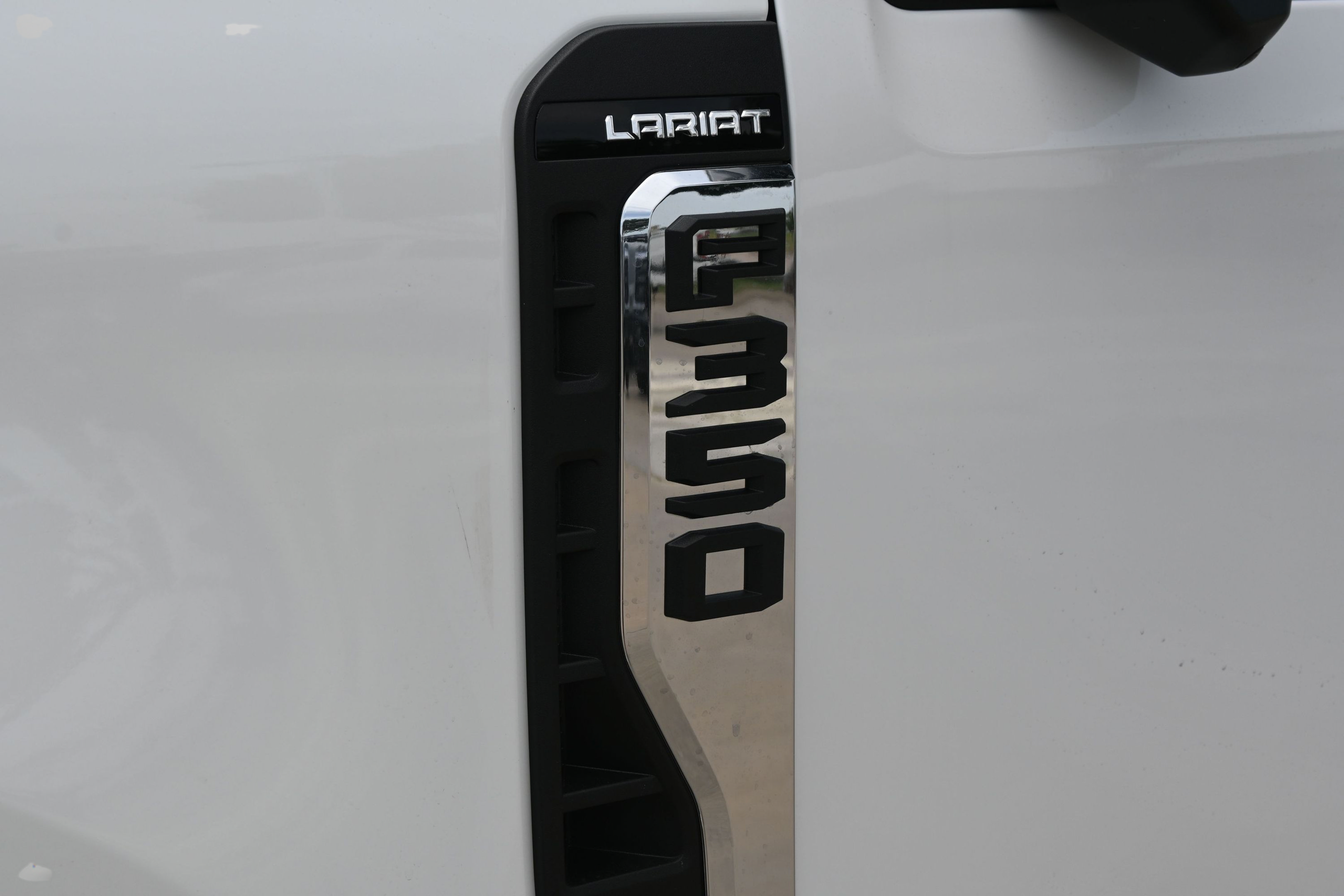 New 2026 Ford F350 Lariat w/ Lariat Premium Package AWD/4WD image 13