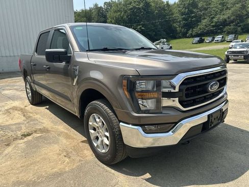 Used 2023 Ford F150 XLT AWD/4WD image 11