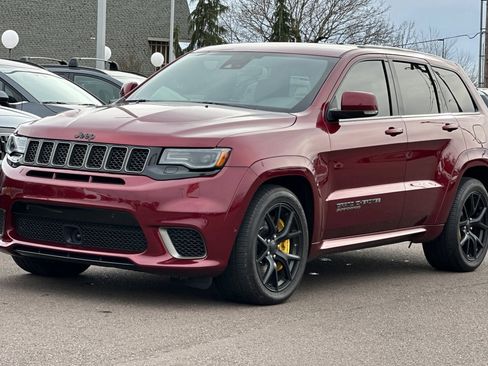 Used 2021 Jeep Grand Cherokee Trackhawk image 8