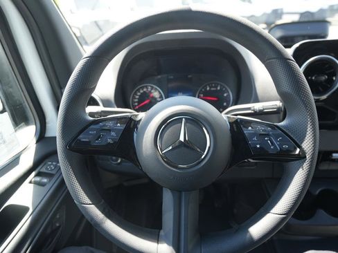 New 2026 Mercedes-Benz Sprinter 2500 image 11
