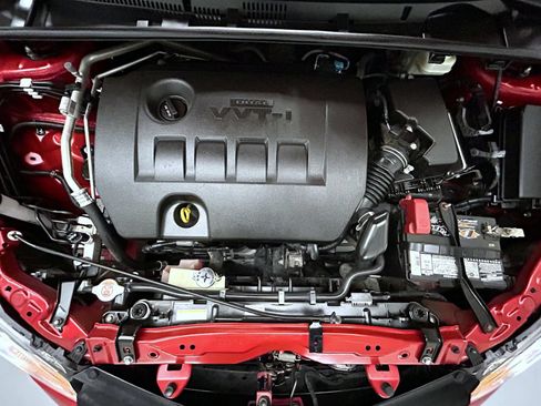 Used 2019 Toyota Corolla LE FWD image 24