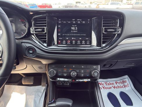 Used 2021 Dodge Durango GT AWD/4WD image 17
