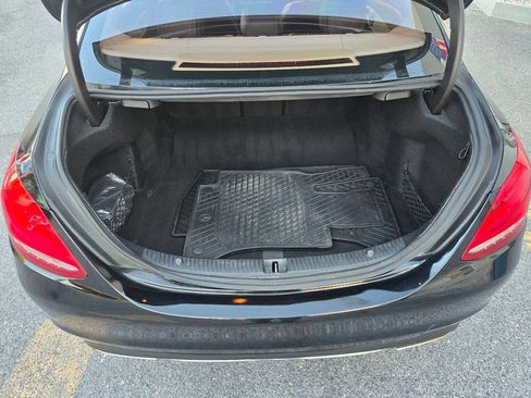 Used 2015 Mercedes-Benz C 300 4MATIC Sedan image 19