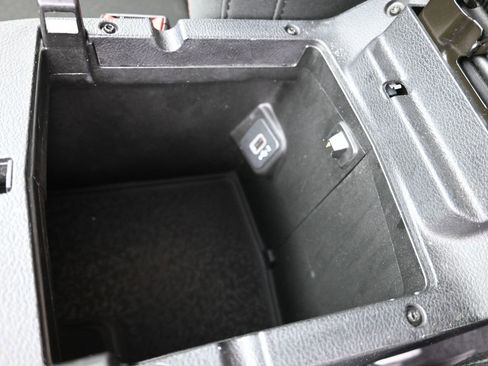 Used 2020 Jeep Wrangler Rubicon image 24