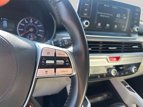Used 2020 Kia Telluride S w/ S 8 Passenger Seating Package FWD image 31