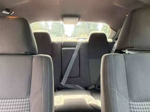 Used 2019 Dodge Challenger SXT RWD image 13