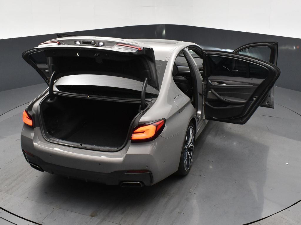 Used 2022 BMW M550i xDrive w/ Premium Package AWD/4WD image 23