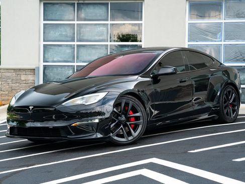 Used 2023 Tesla Model S Plaid AWD/4WD image 2