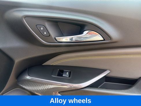 Used 2024 Chevrolet Trax ACTIV w/ Driver Confidence Package FWD image 22