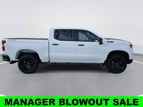 New 2026 Chevrolet Silverado 1500 Custom Trail Boss w/ Turbomax Blackout Package AWD/4WD image 2