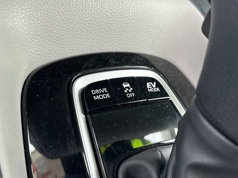 Certified 2026 Toyota Corolla LE image 25