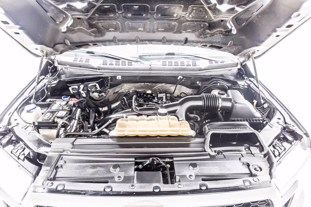 Used 2019 Ford F150 XL w/ Equipment Group 101A Mid AWD/4WD image 40