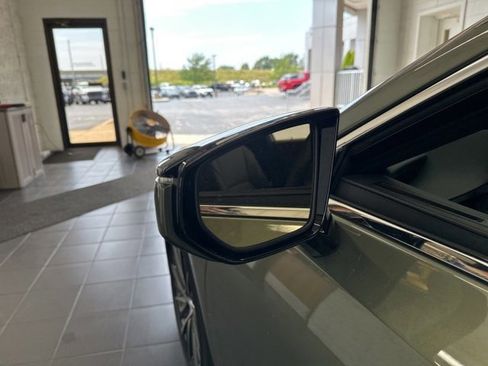 New 2025 Lexus ES 350 w/ Premium Package image 8