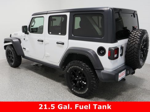 Used 2021 Jeep Wrangler Unlimited Sport image 9