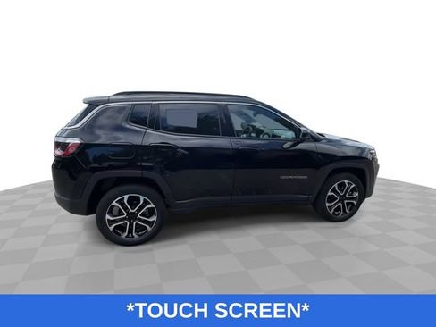 Used 2023 Jeep Compass Limited AWD/4WD image 10