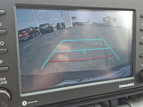 Certified 2022 Toyota RAV4 XLE w/ Convenience Package image 18