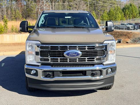 New 2026 Ford F250 XLT w/ FX4 Off-Road Package image 2